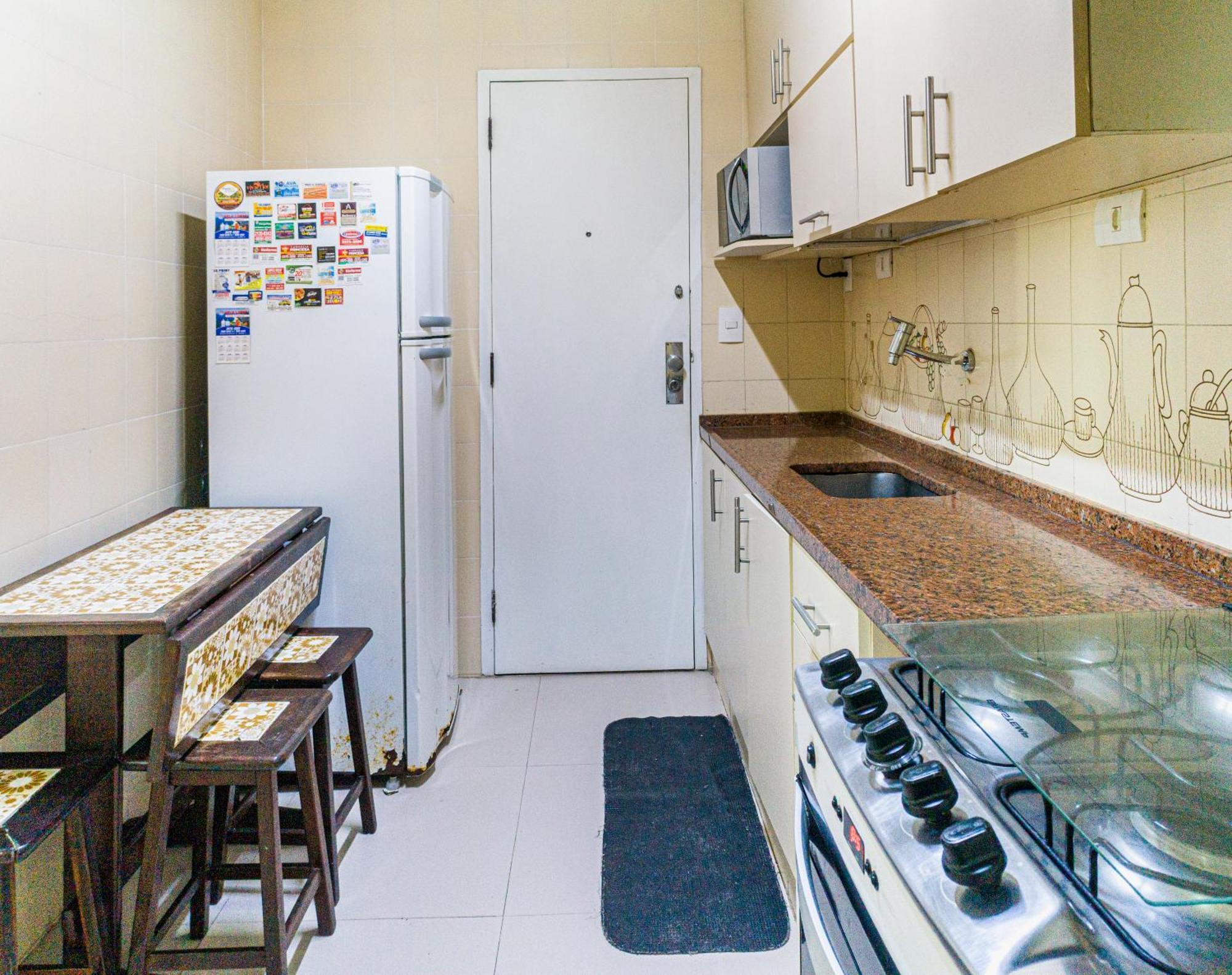 Apartamento Completo Na Praia De Copacabana 02 Quartos Com Vista Lateral Mar Em Andar Alto, Ar, Wifi , Netflix, Pauloangerami Rmvc18 ริโอเดจาเนโร ภายนอก รูปภาพ