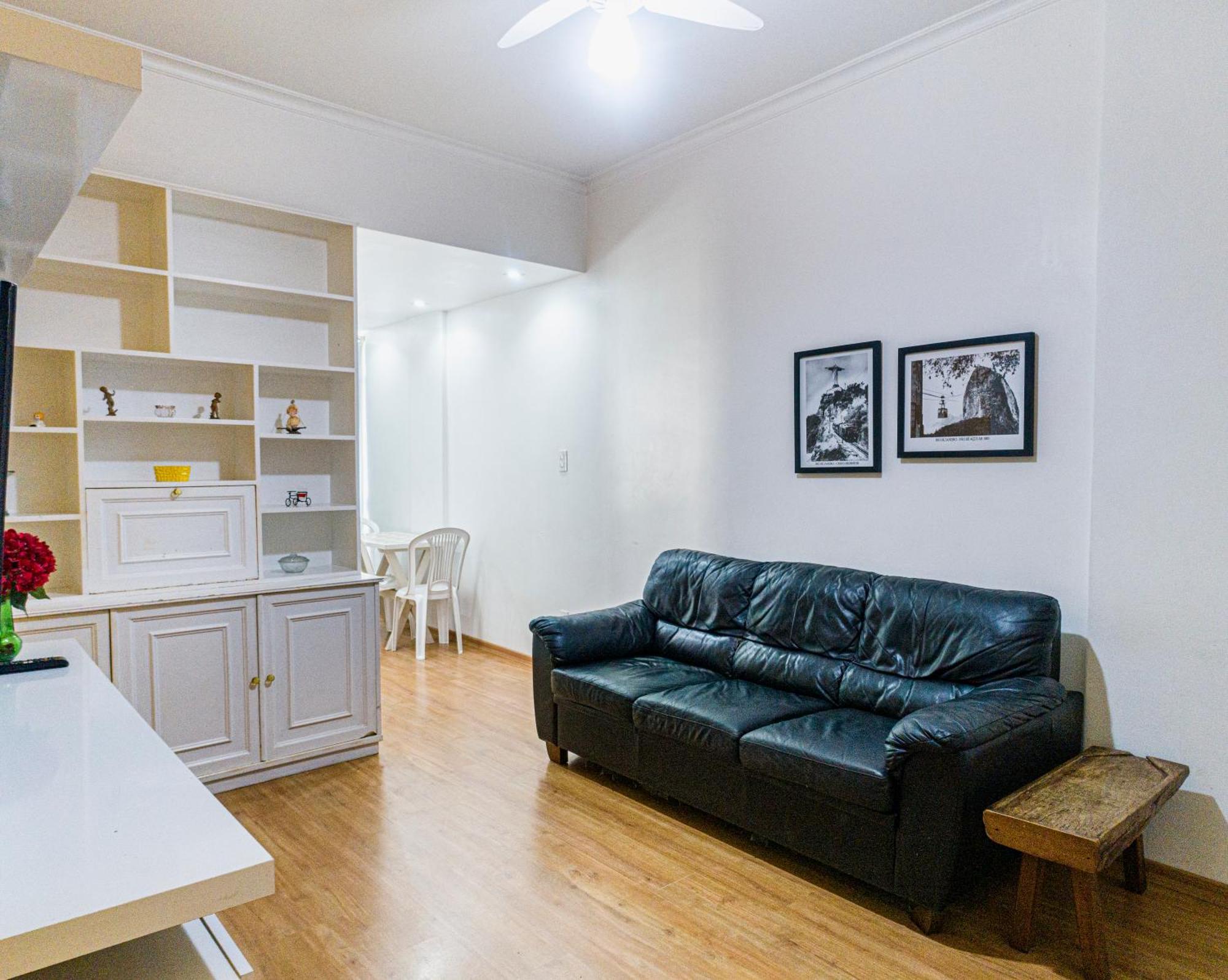 Apartamento Completo Na Praia De Copacabana 02 Quartos Com Vista Lateral Mar Em Andar Alto, Ar, Wifi , Netflix, Pauloangerami Rmvc18 ริโอเดจาเนโร ภายนอก รูปภาพ