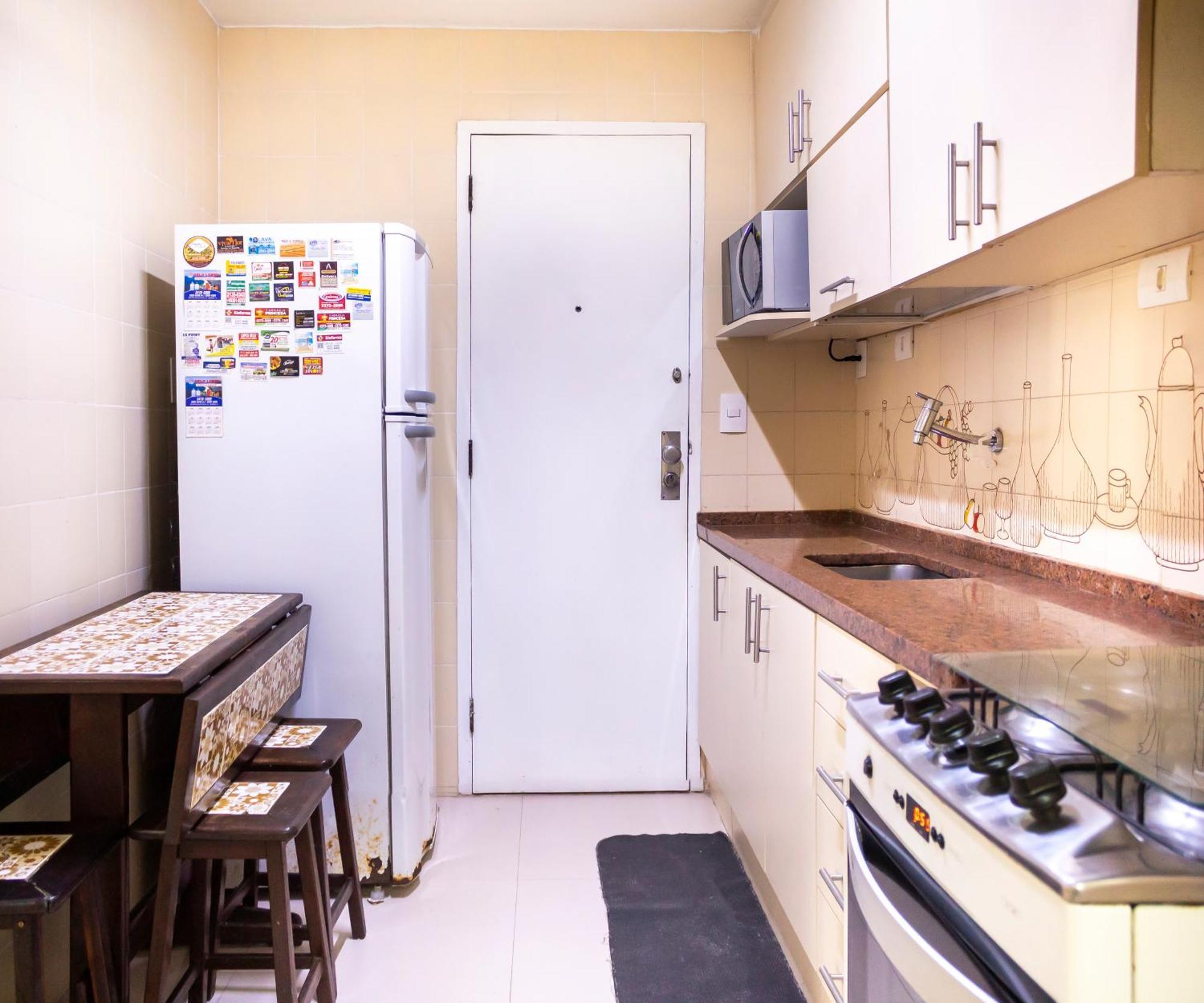 Apartamento Completo Na Praia De Copacabana 02 Quartos Com Vista Lateral Mar Em Andar Alto, Ar, Wifi , Netflix, Pauloangerami Rmvc18 ริโอเดจาเนโร ภายนอก รูปภาพ