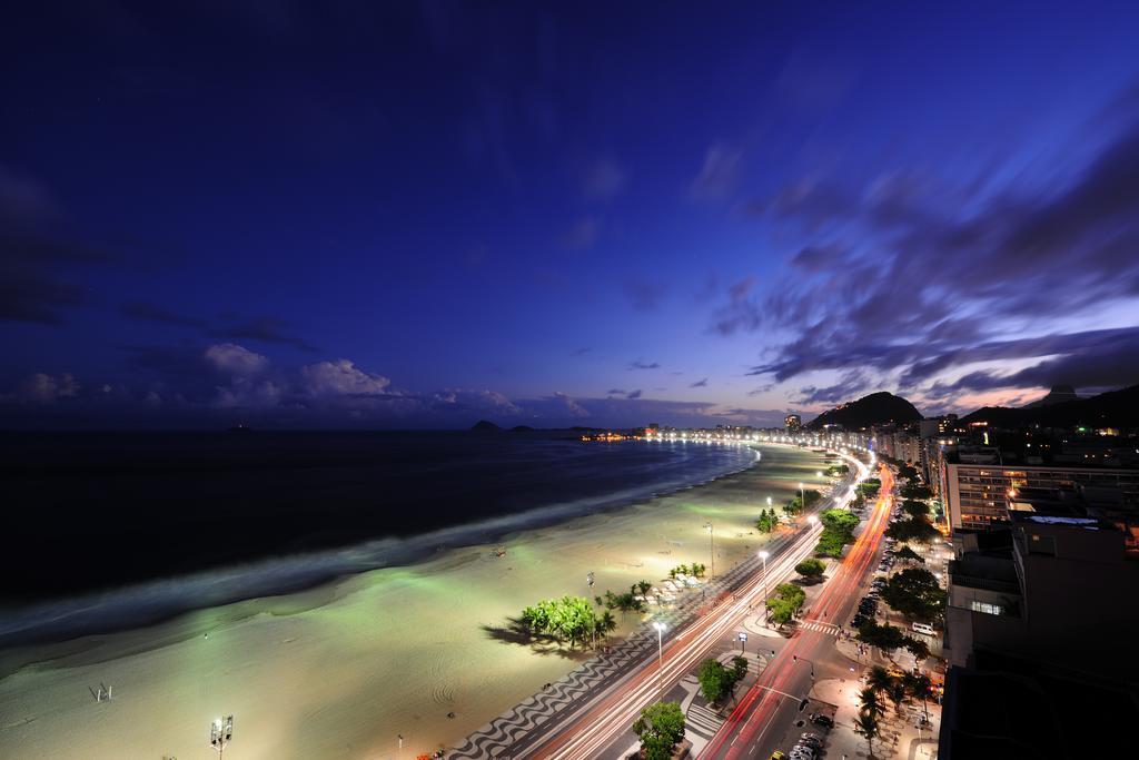Apartamento Completo Na Praia De Copacabana 02 Quartos Com Vista Lateral Mar Em Andar Alto, Ar, Wifi , Netflix, Pauloangerami Rmvc18 ริโอเดจาเนโร ภายนอก รูปภาพ